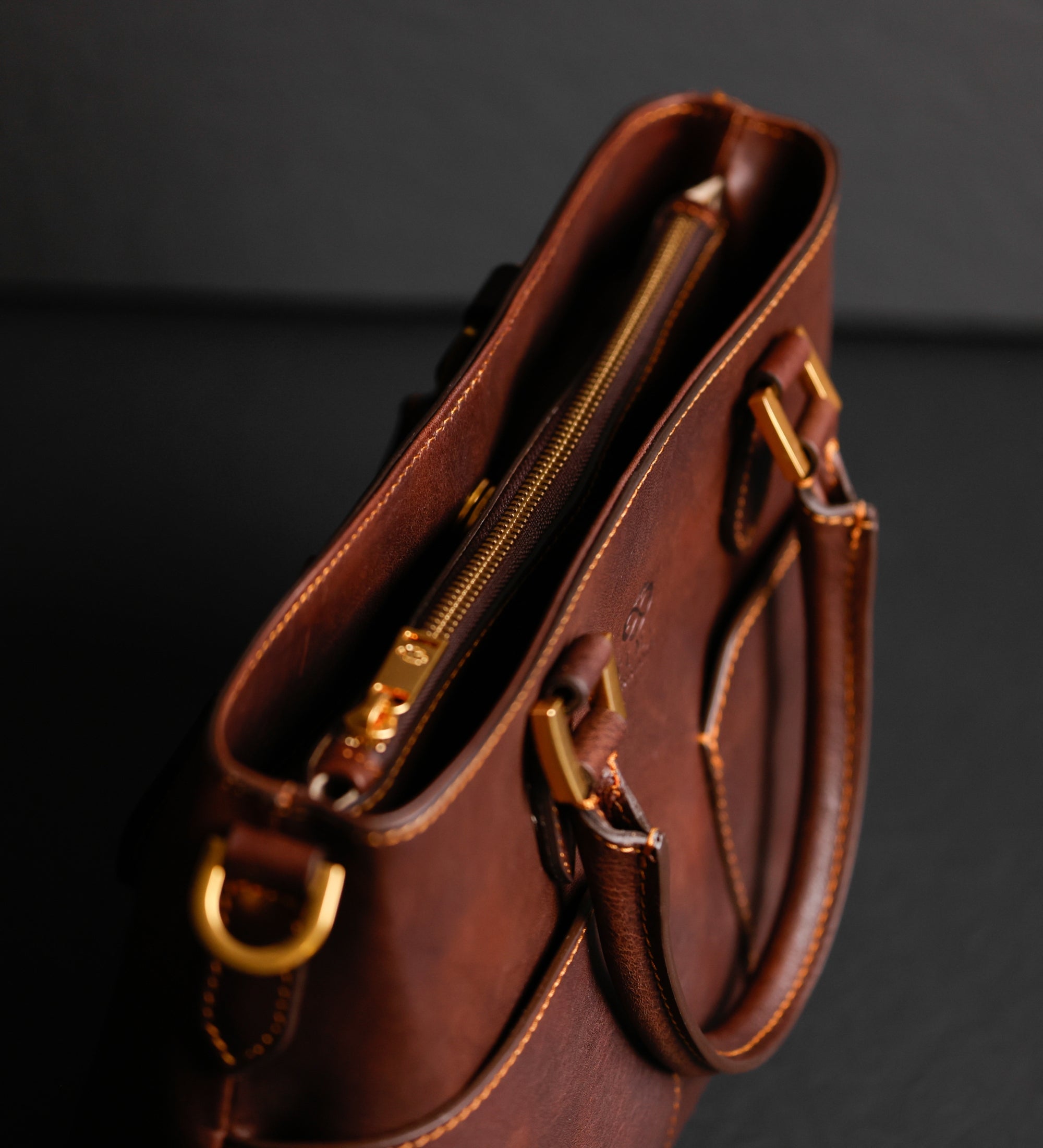 Handväska i läder axelväska i läder för dam– Camilla