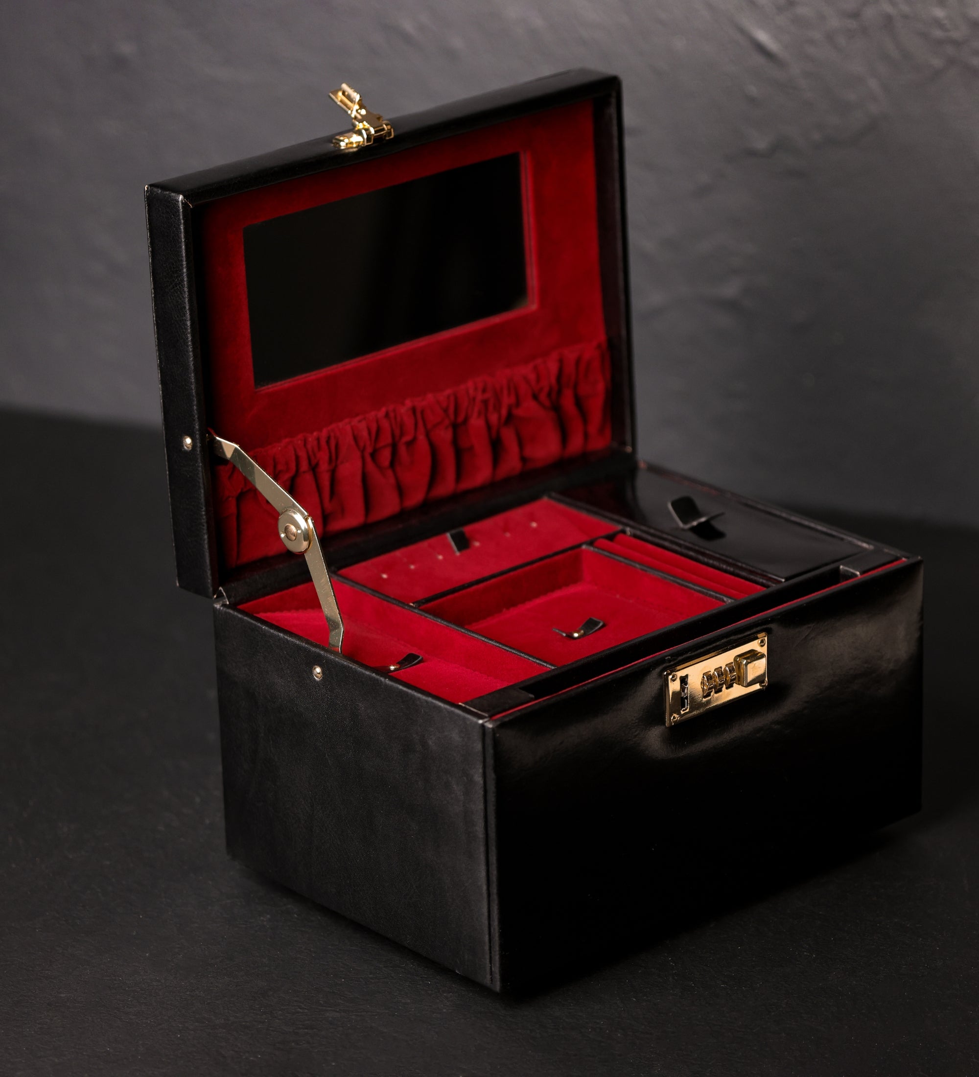 Stort smyckeskrin i läder för dam – The Portrait of a Lady