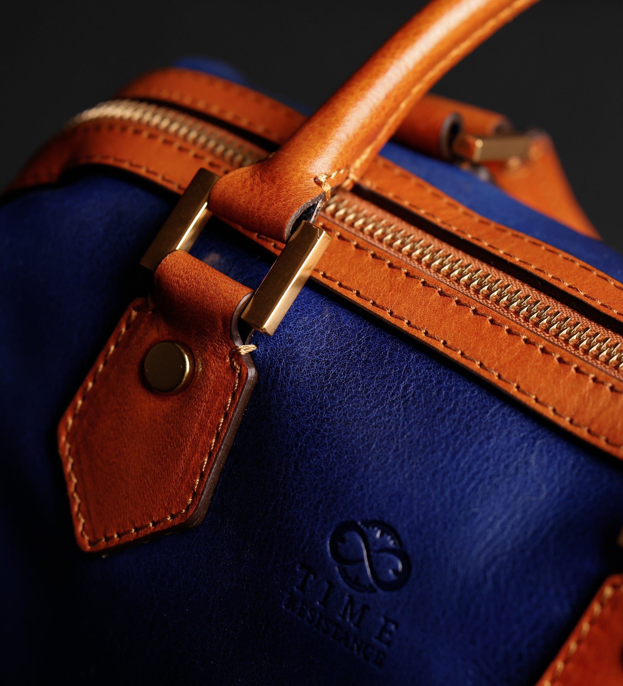 Barrelbag i läder handväska i läder för dam – Little Dorrit