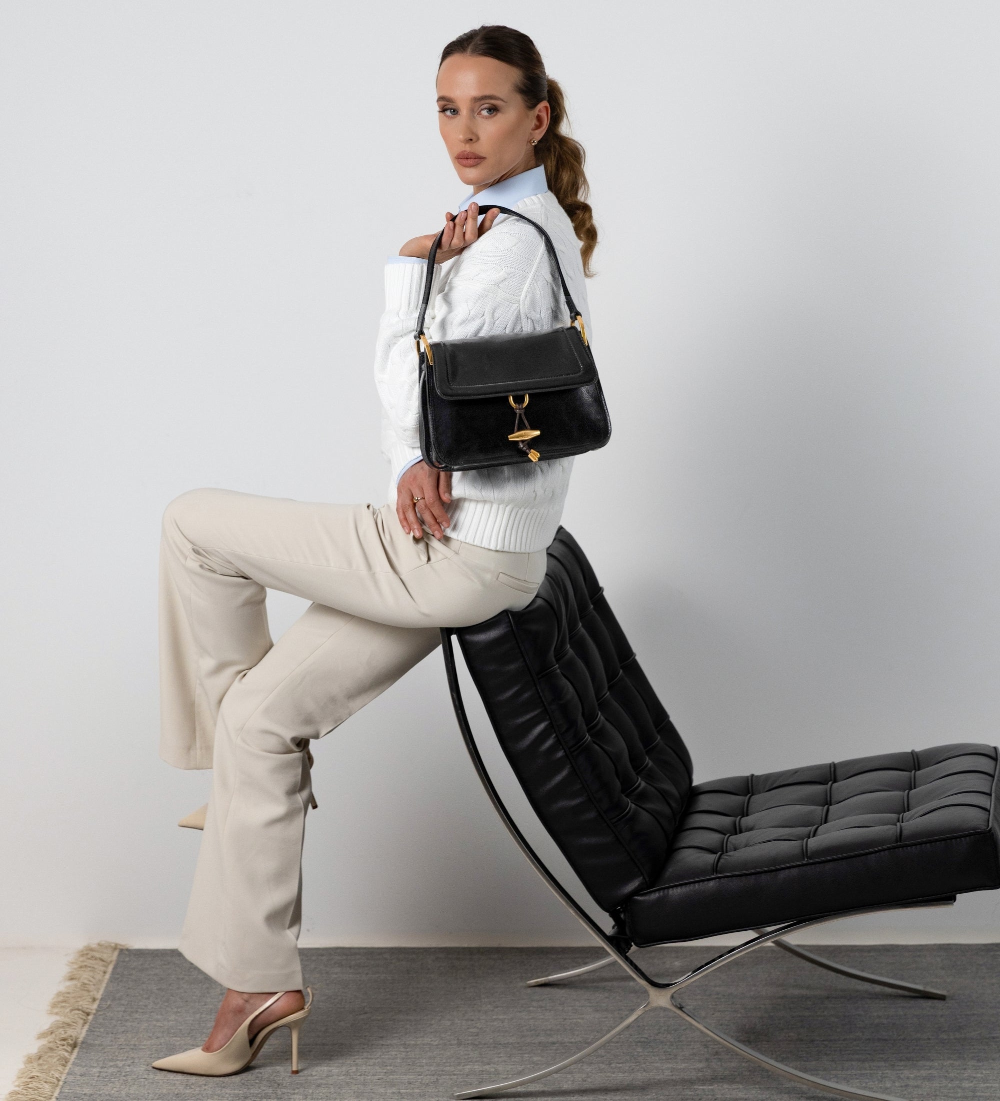 Läderväska med lock för dam - Possession