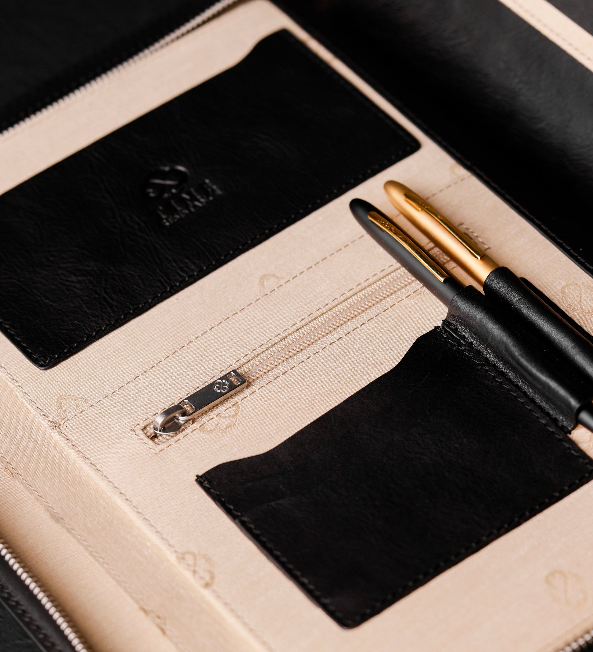 A4-dokumentmapp organisatör i läder – Candide