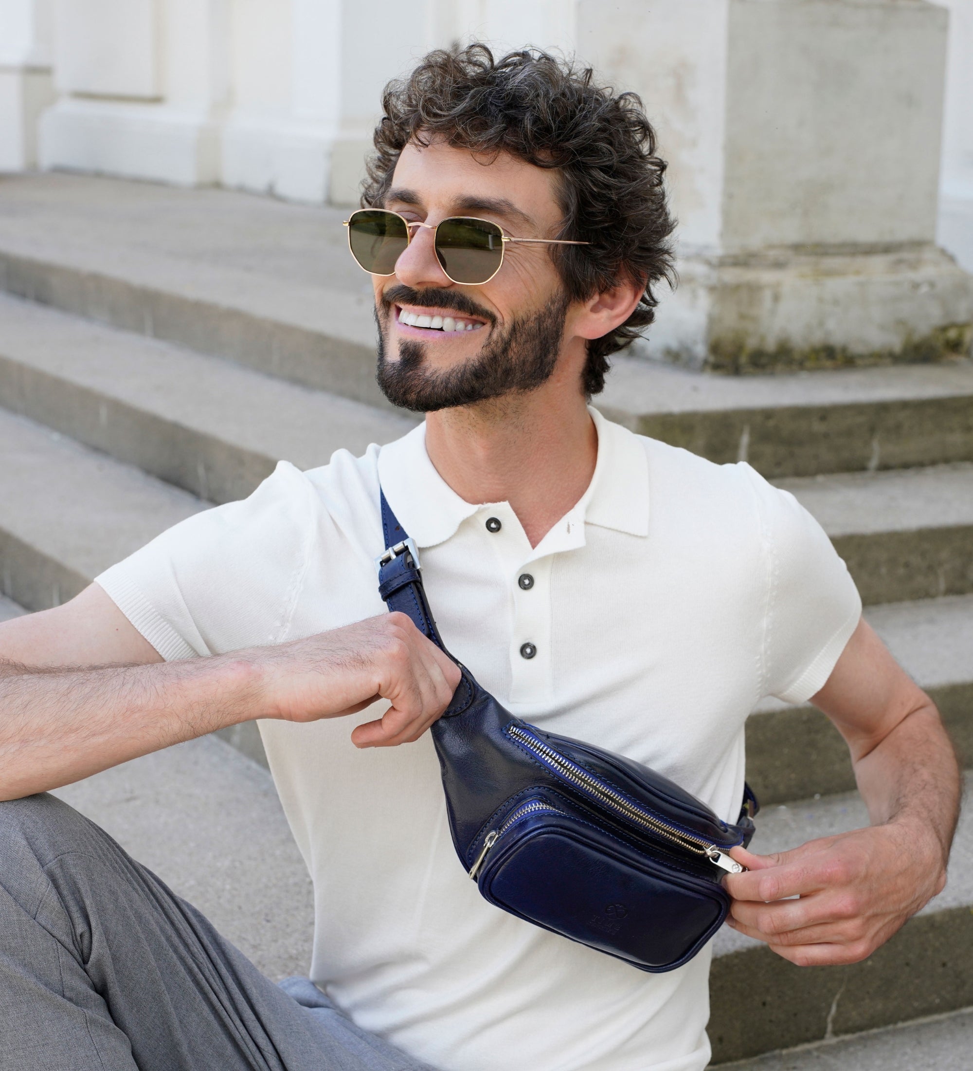 Slingväska i läder midjeväska i läder – Independent People