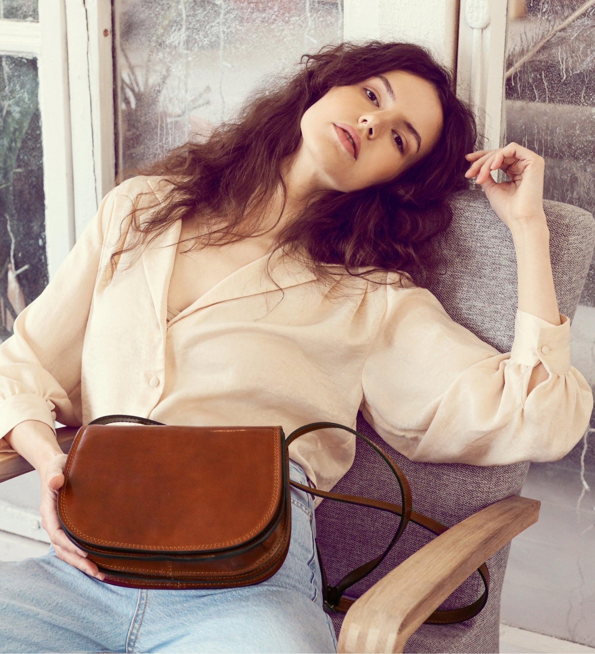 Saddle bag i läder crossbodyväska i läder för dam – Moonfleet
