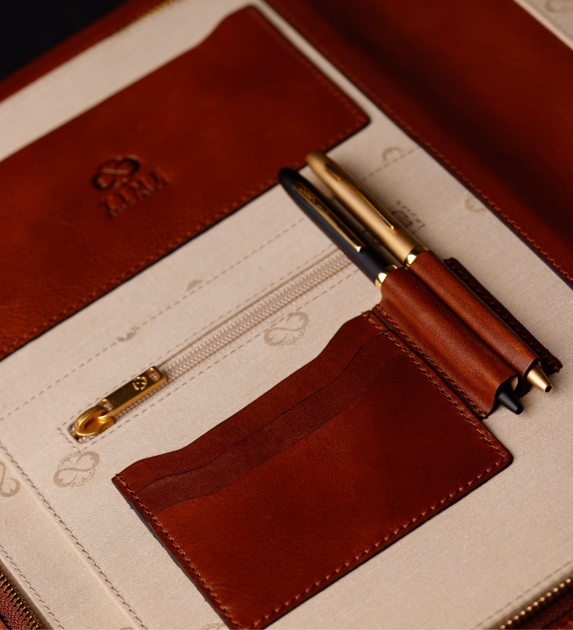 A4-dokumentmapp organisatör i läder – Candide