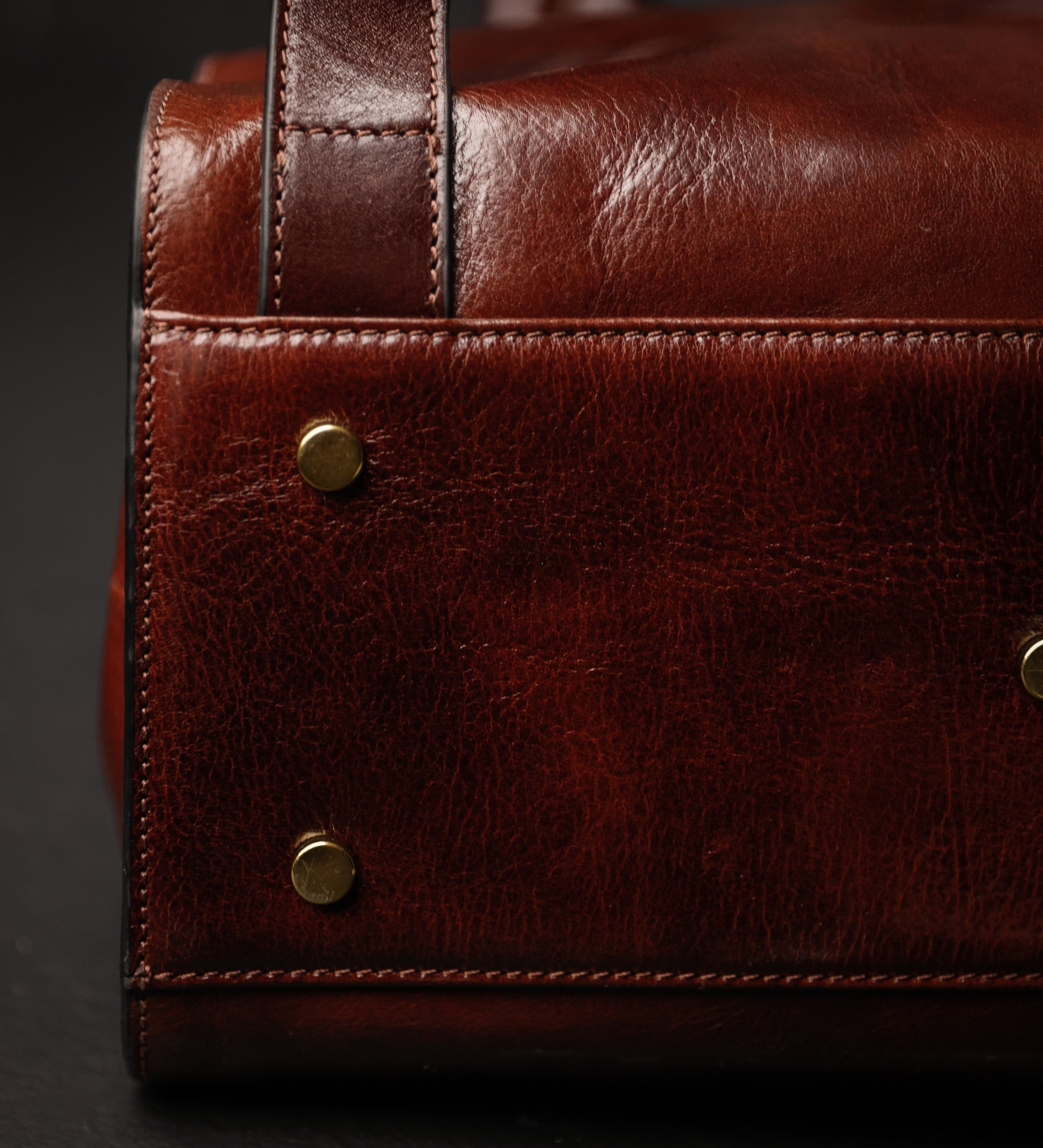 Ryggsäck i läder – A Brief Story of Time