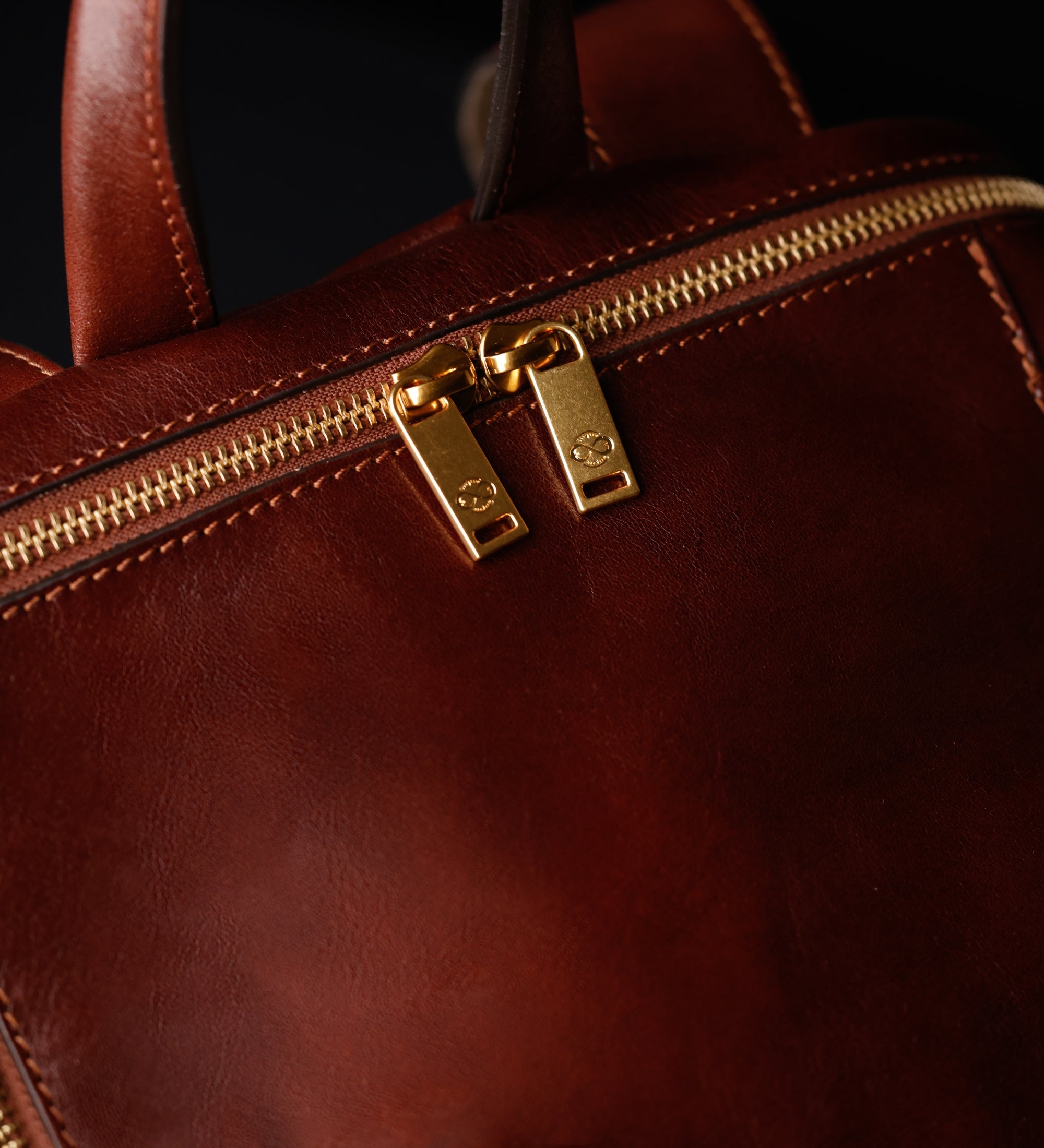 Ryggsäck i läder– A Blend in the River