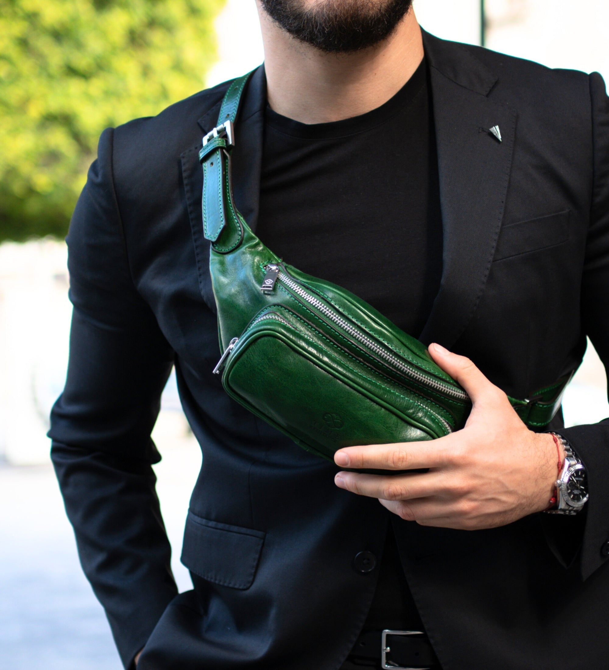 Slingväska i läder midjeväska i läder – Independent People