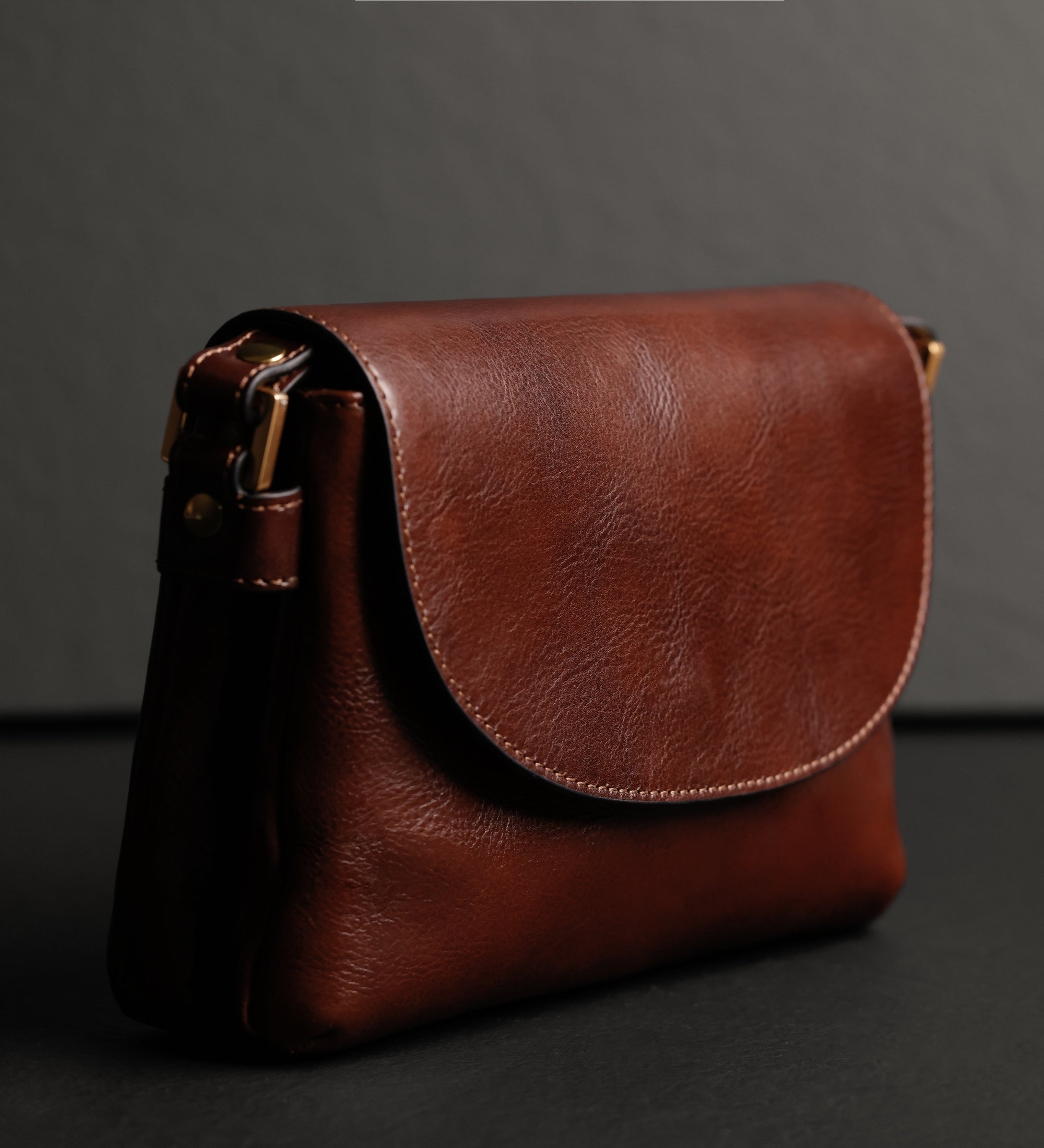 Crossbodyväska i läder för dam –Sophie’s Choice