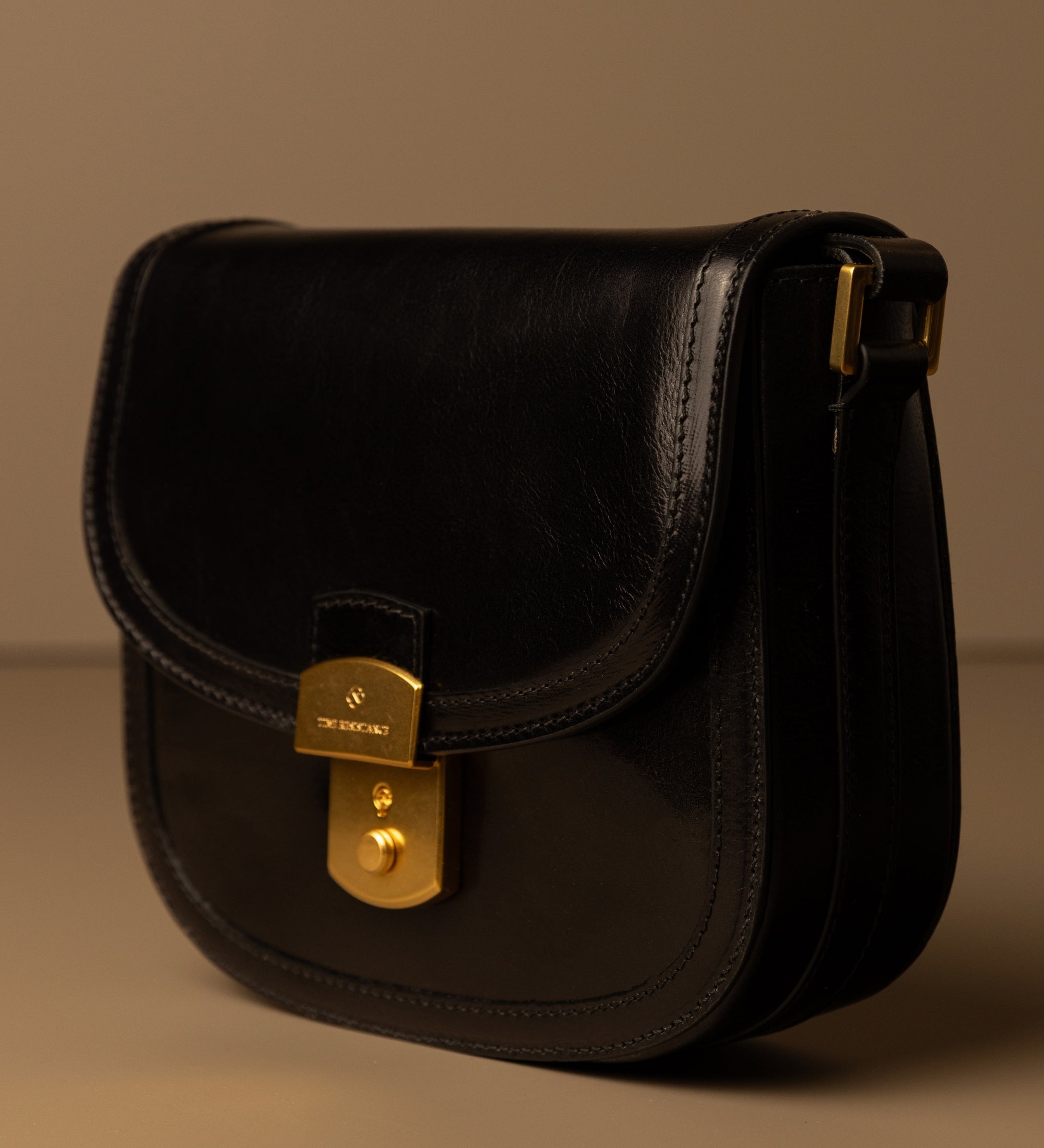 Saddle bag i läder för dam - Secrets