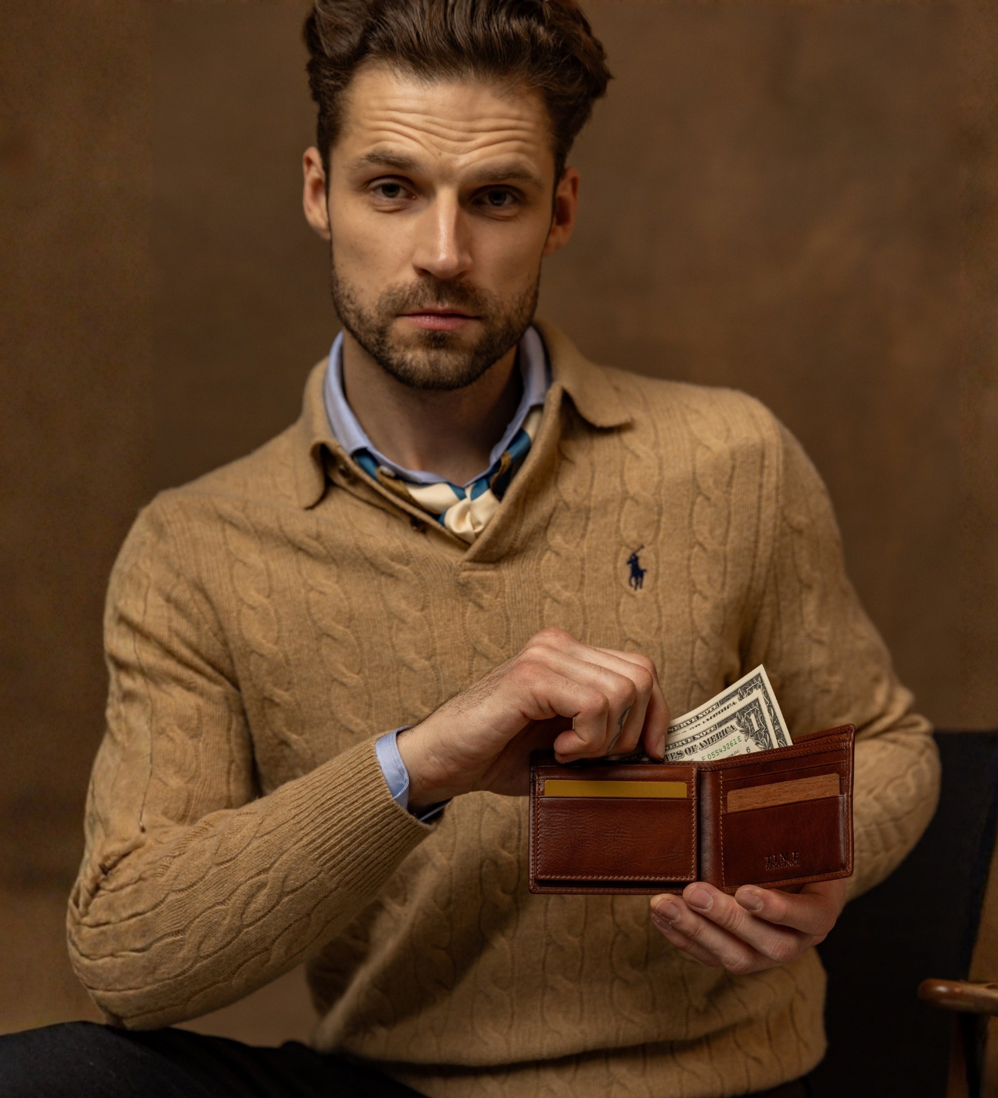 Dubbelvikt plånbok i läder – Poetic Justice