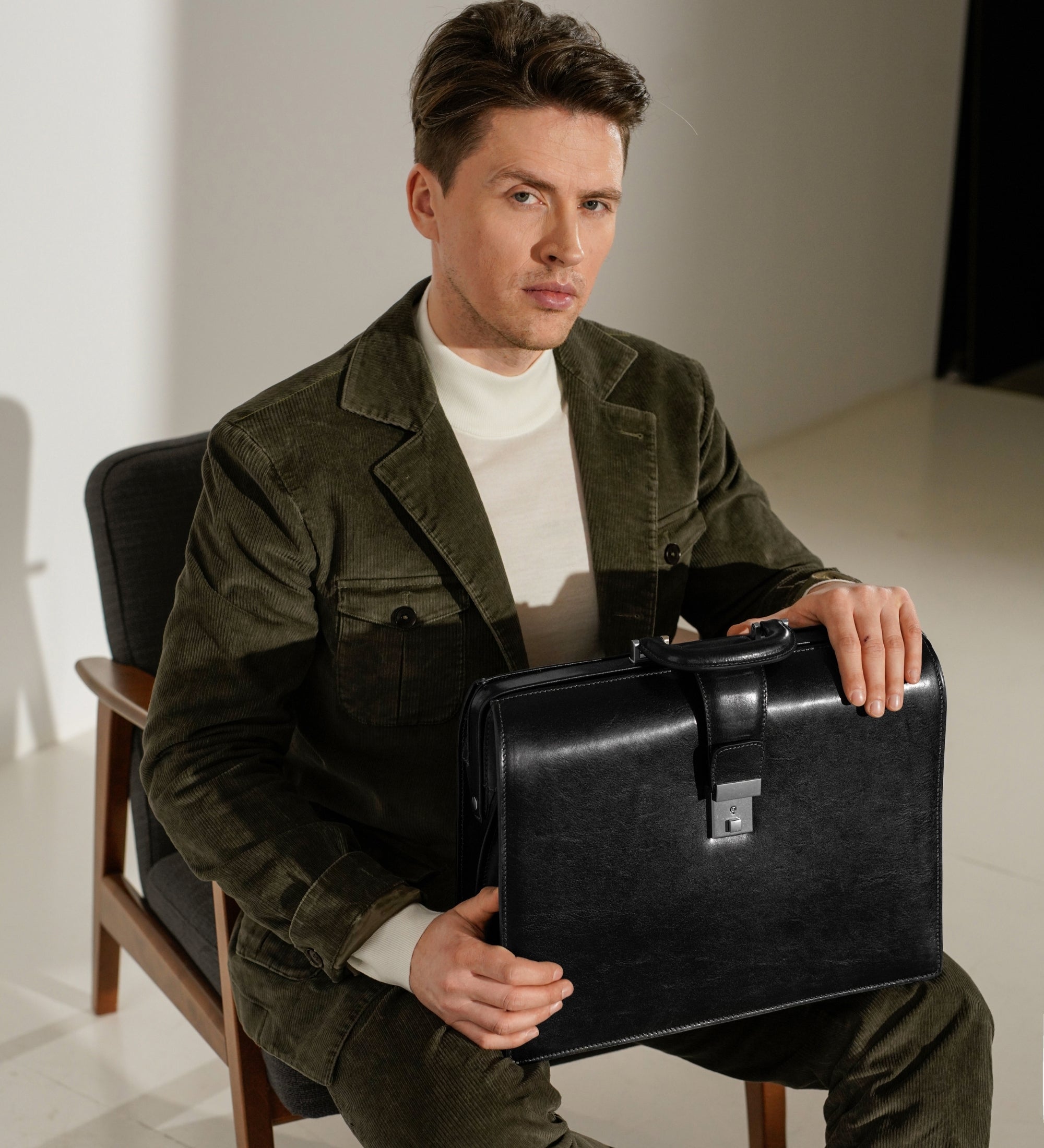 Stor portfölj i läder – The Firm