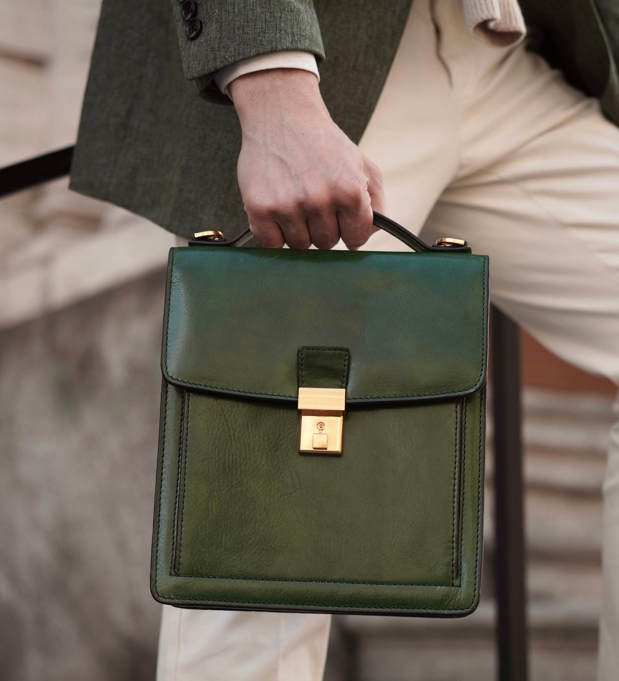 Liten portfölj i läder – Walden