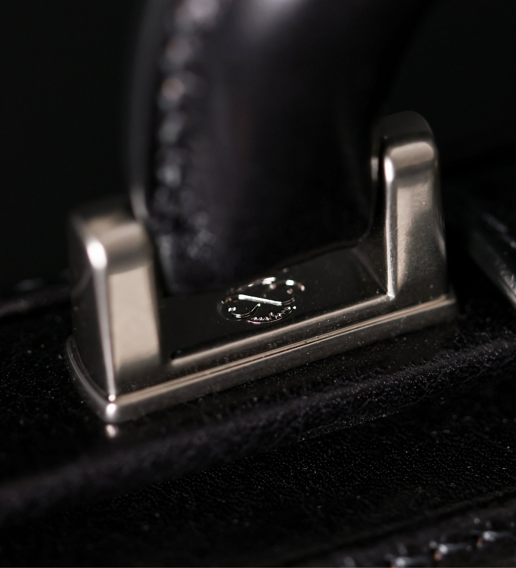 Stor portfölj i läder – The Firm