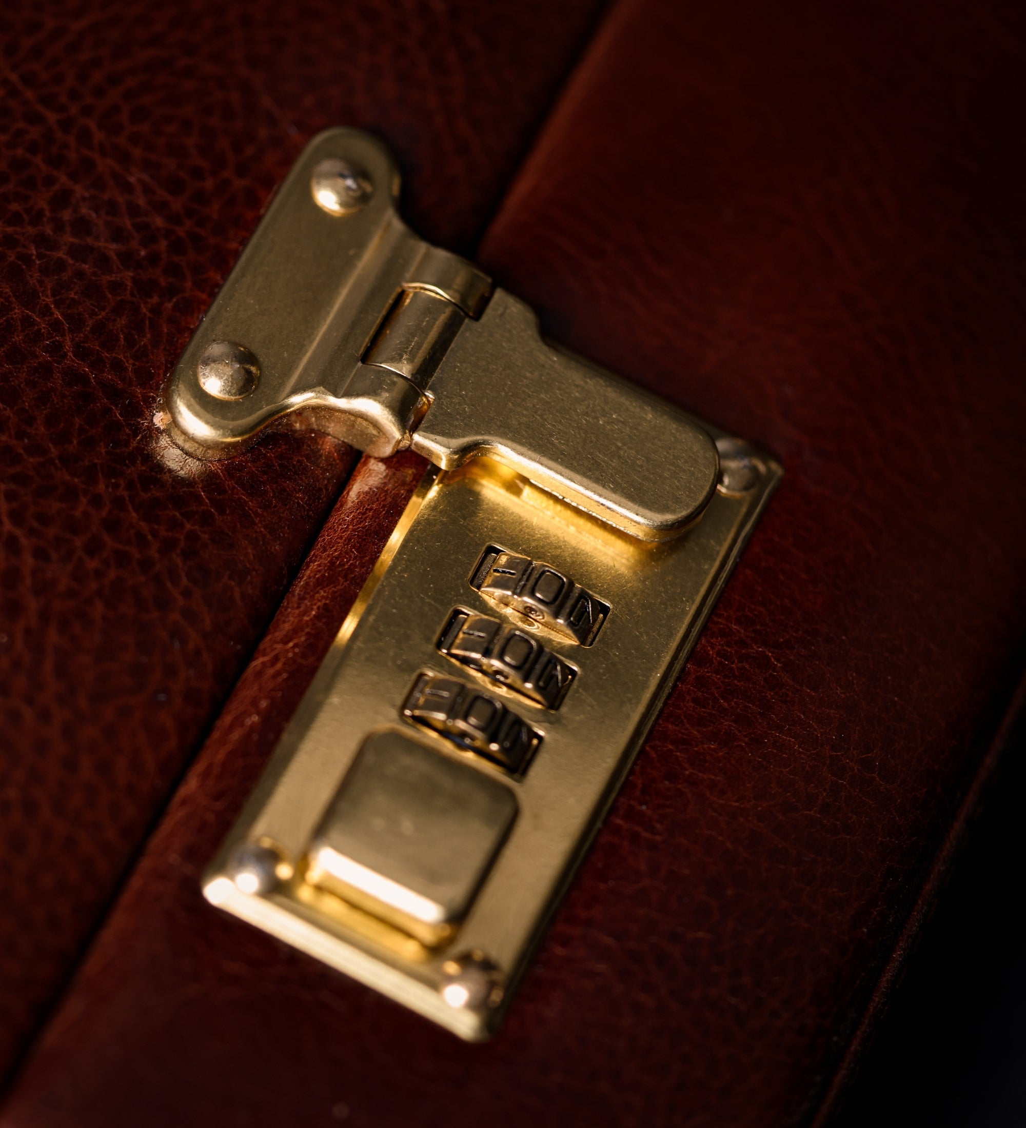 Attachéväska portfölj i läder för dam – Vendetta