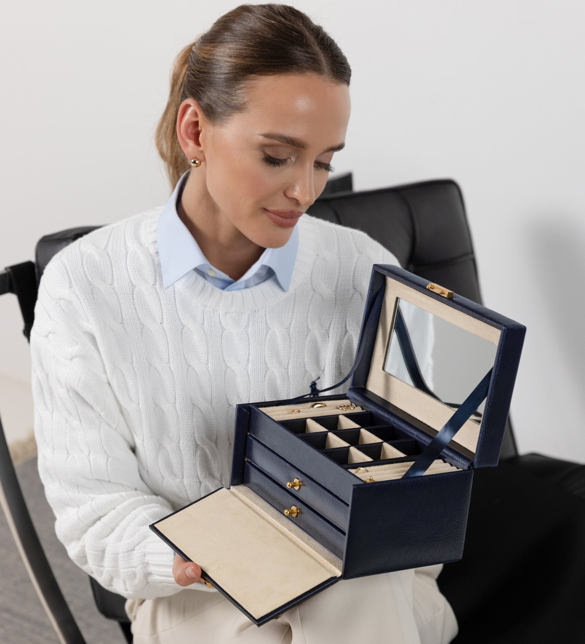 Smyckeskrin i läder för dam – Beloved