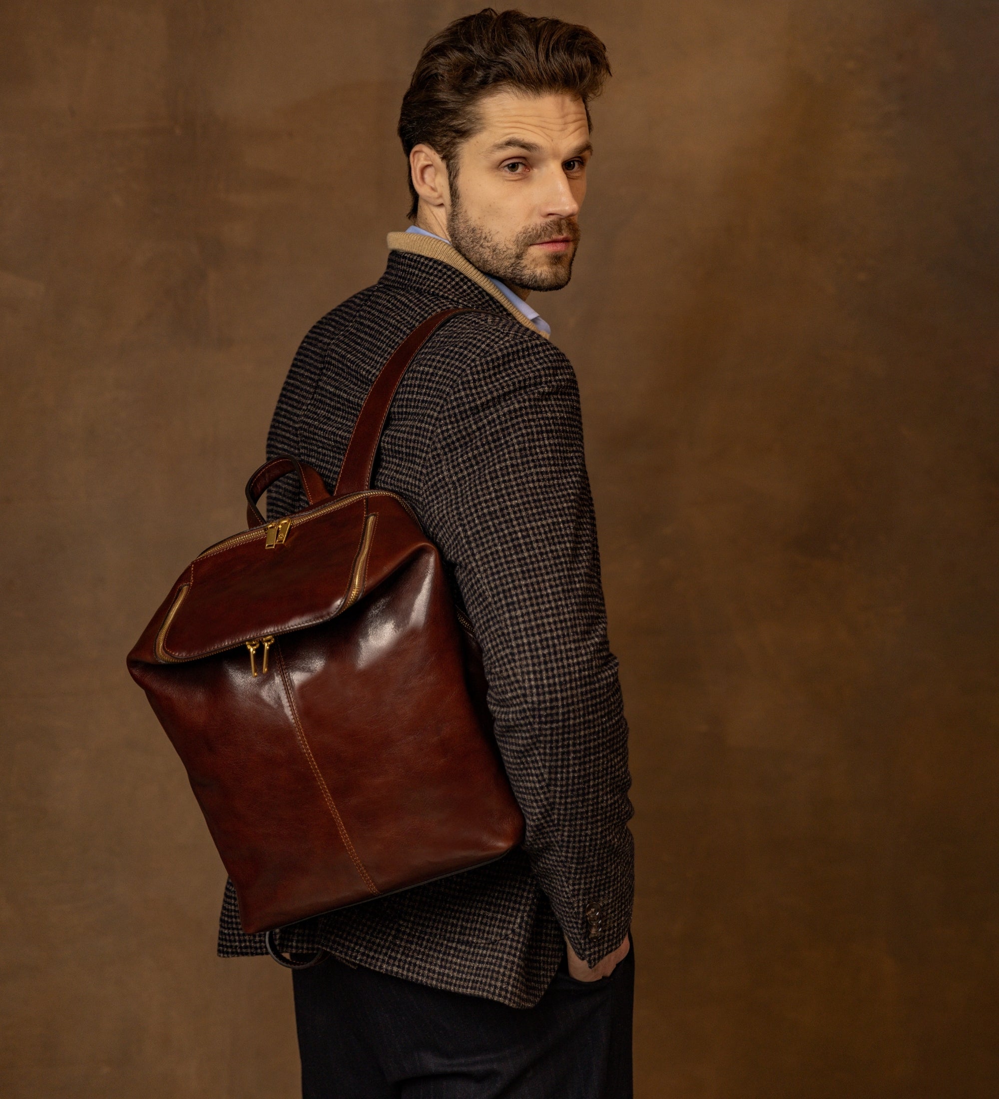 Ryggsäck i läder– A Blend in the River