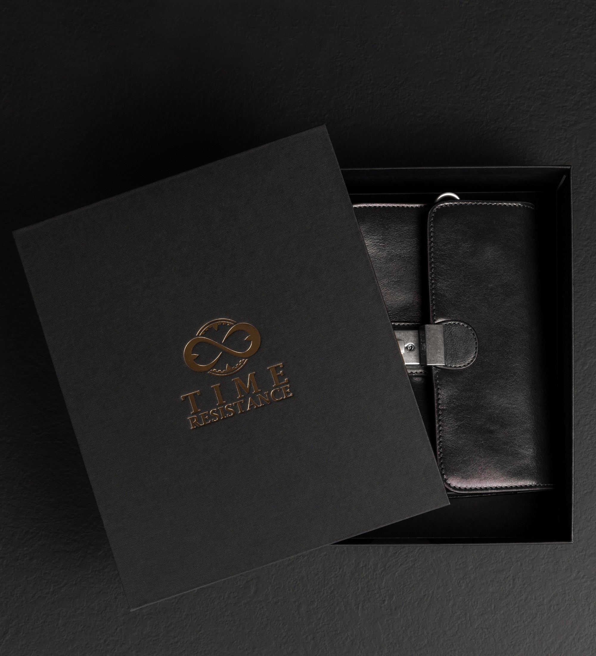 Clutchväska i läder– The Maltese Falcon