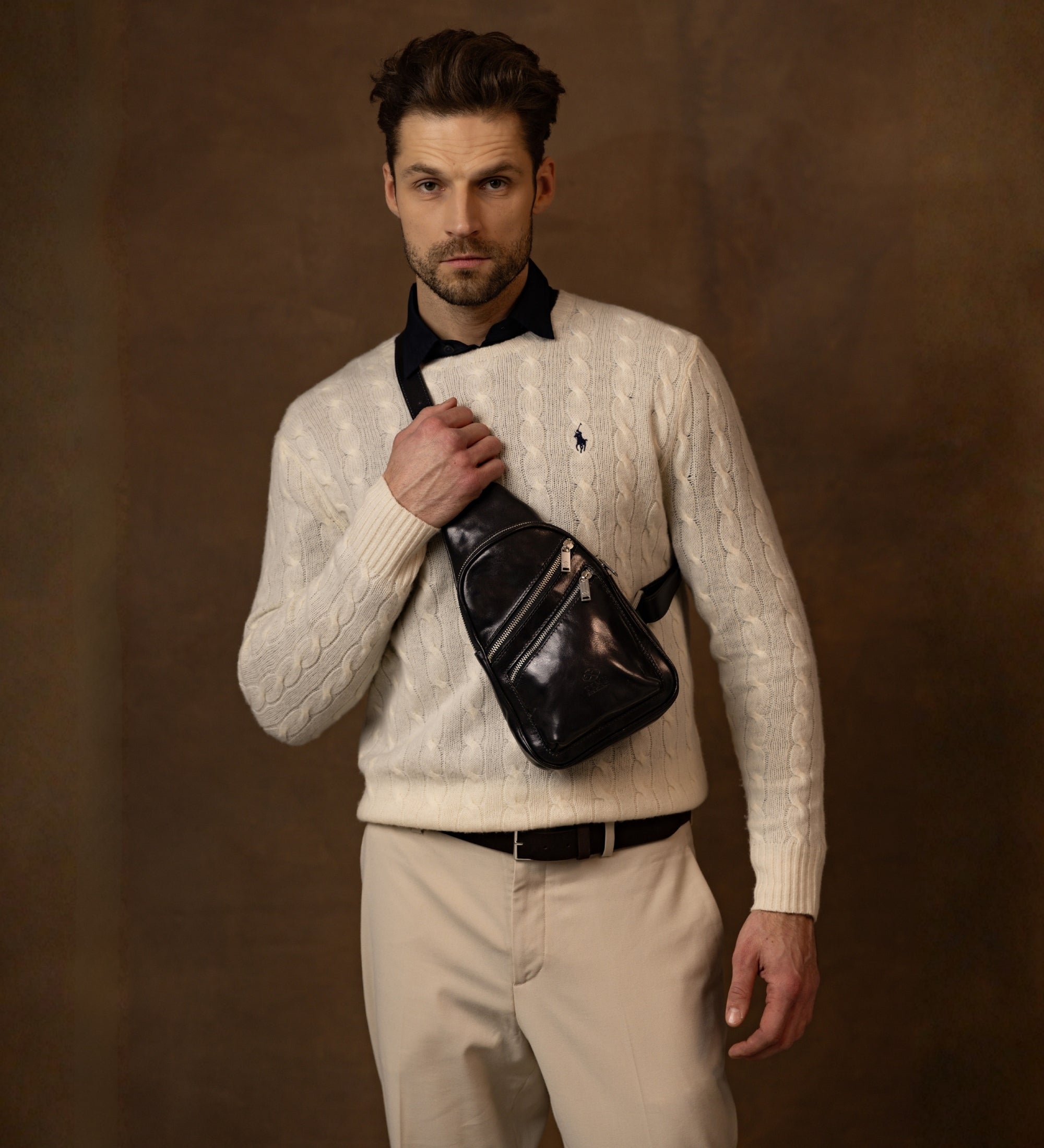 Slingväska i läder – Catch-22