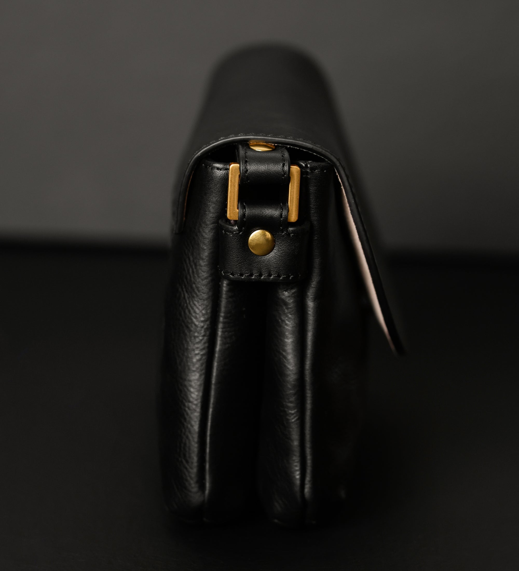 Crossbodyväska i läder för dam –Sophie’s Choice