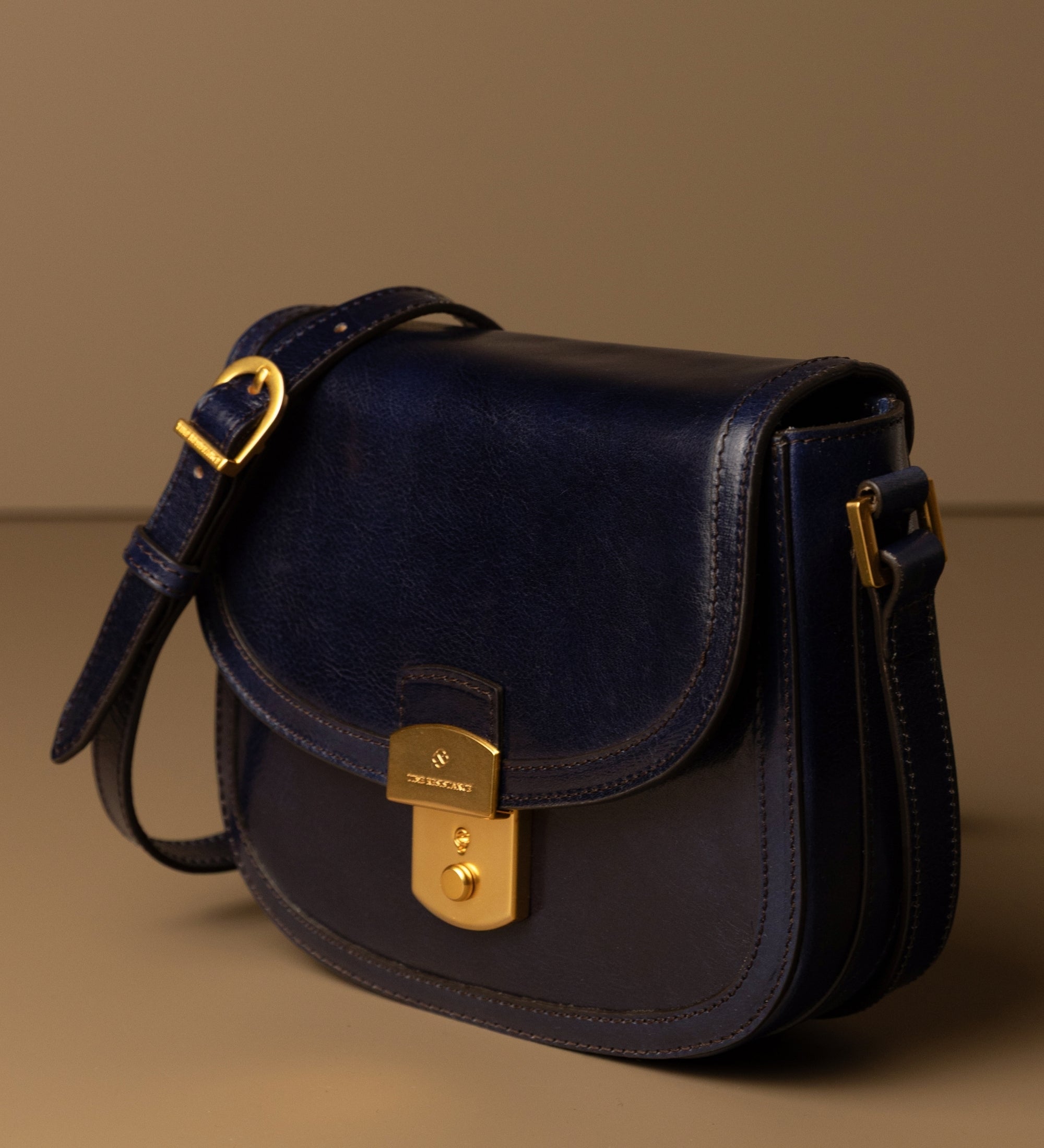 Saddle bag i läder för dam - Secrets