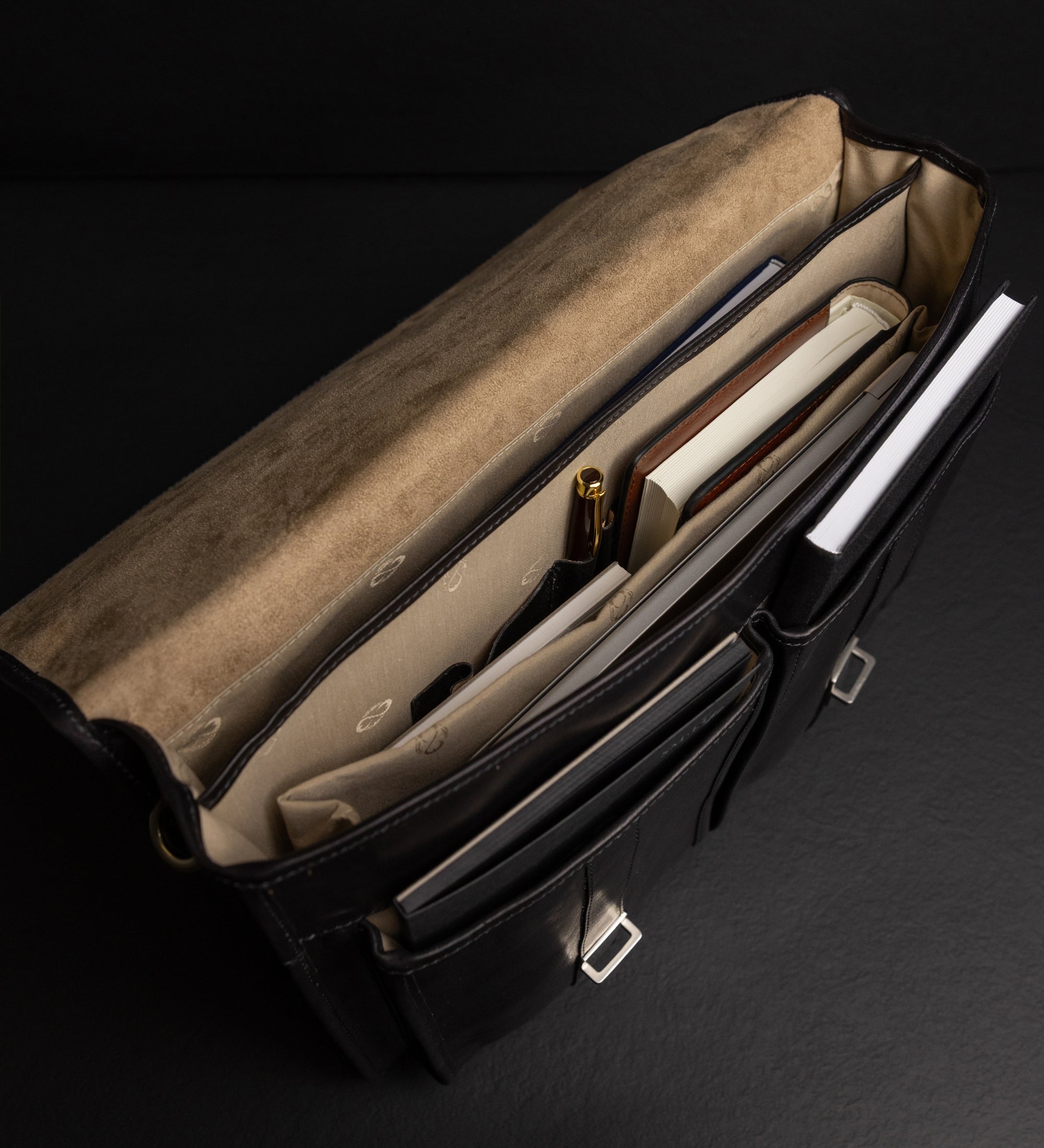 Portfölj i läder läderväska i satchel-stil – The Time Machine