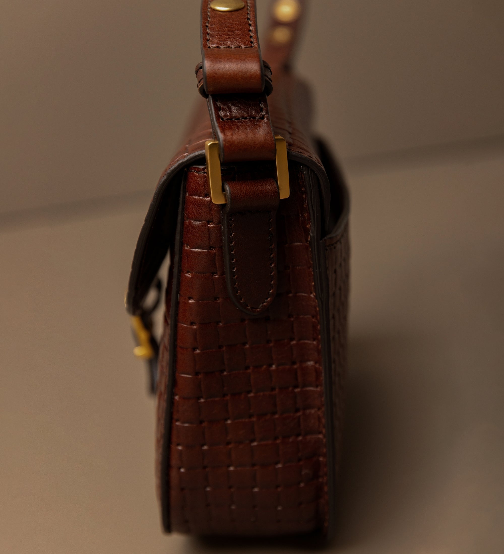 Saddle bag i läder för dam - Romola
