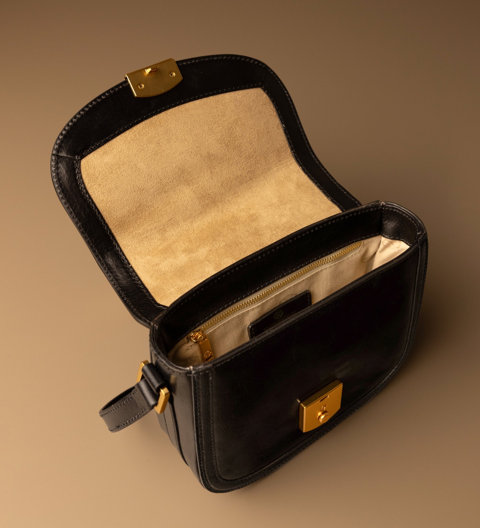 Saddle bag i läder för dam - Secrets