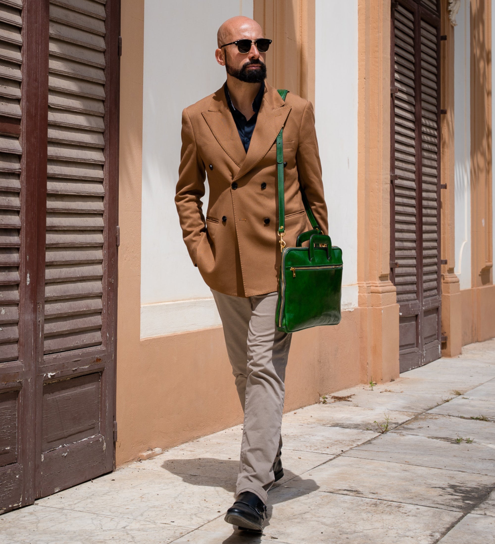 Portfölj i läder laptopväska i läder – Brave New World