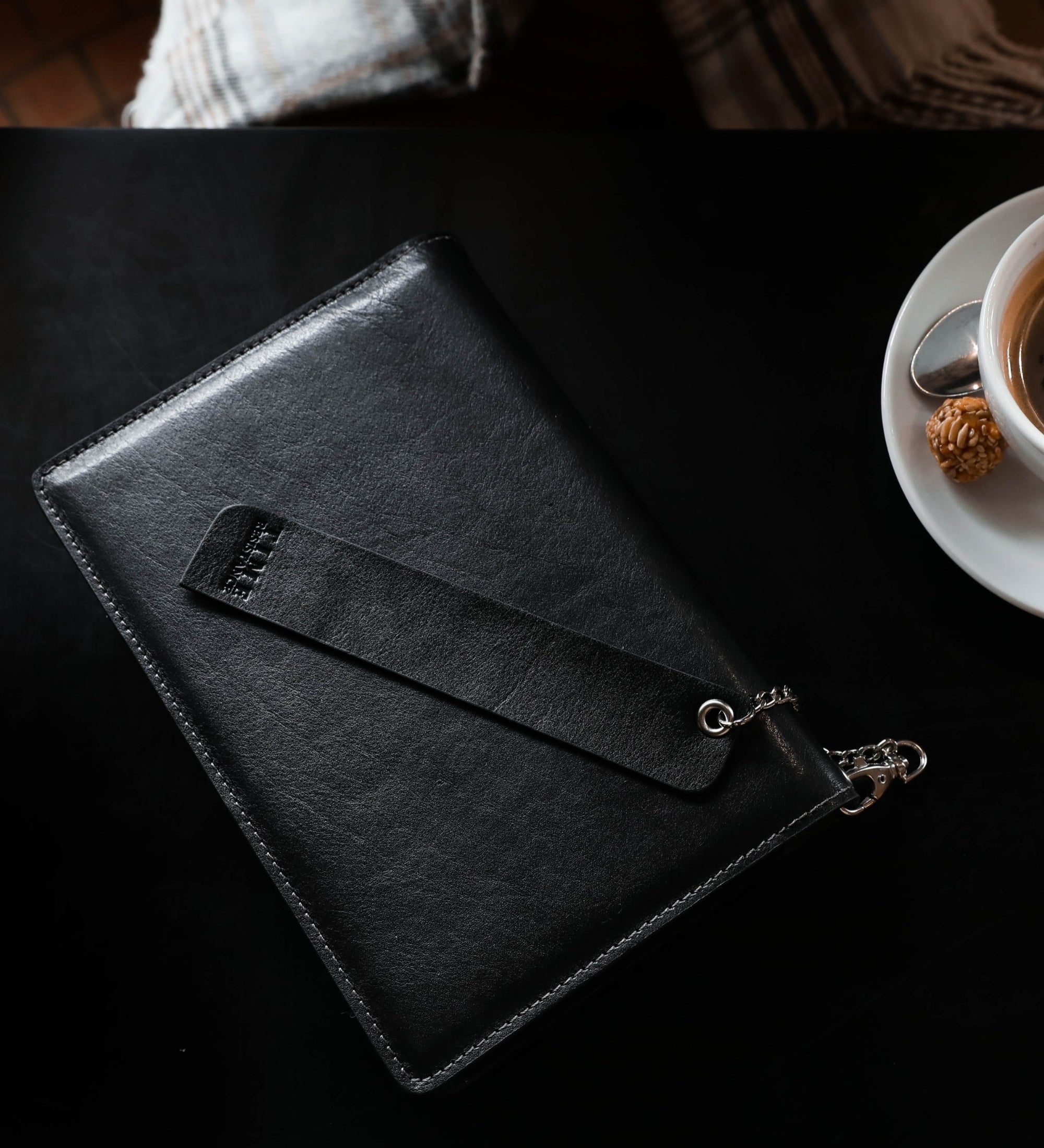 Anteckningsbok i läder, påfyllningsbar med A5 anteckningsblock – The Diary of a Nobody