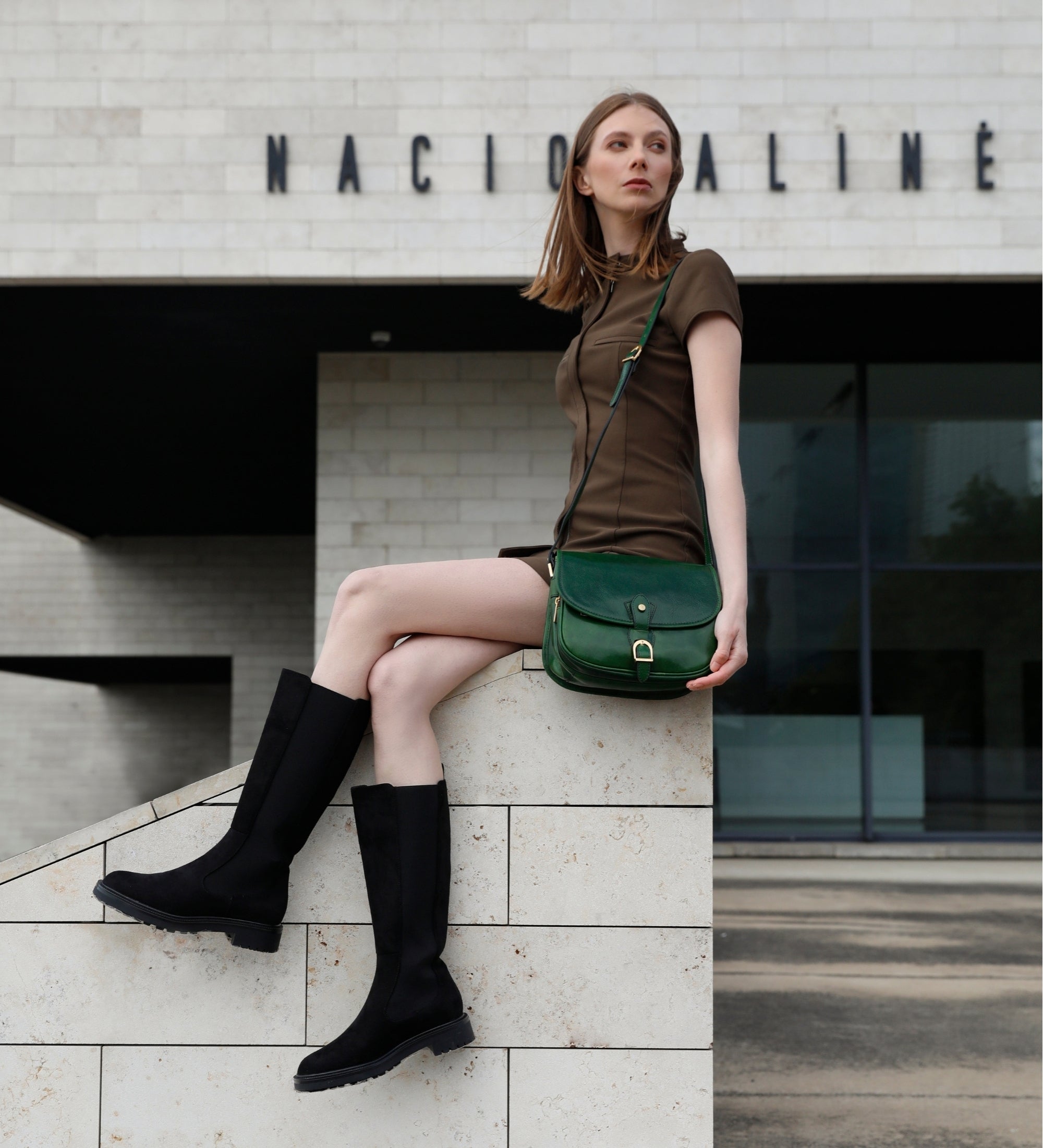 Saddle bag i läder för dam - Women In Love
