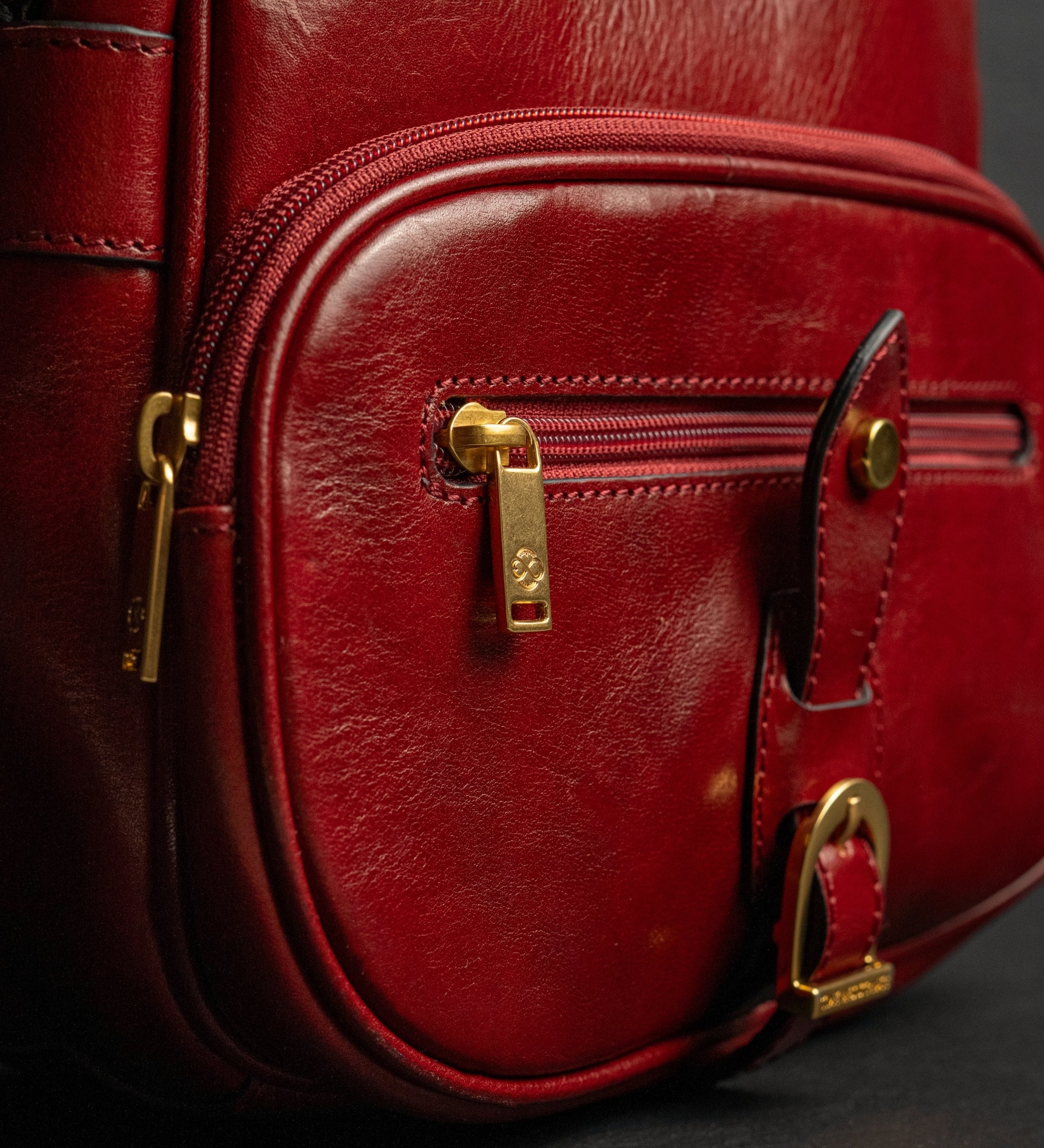 Saddle bag i läder för dam - Women In Love