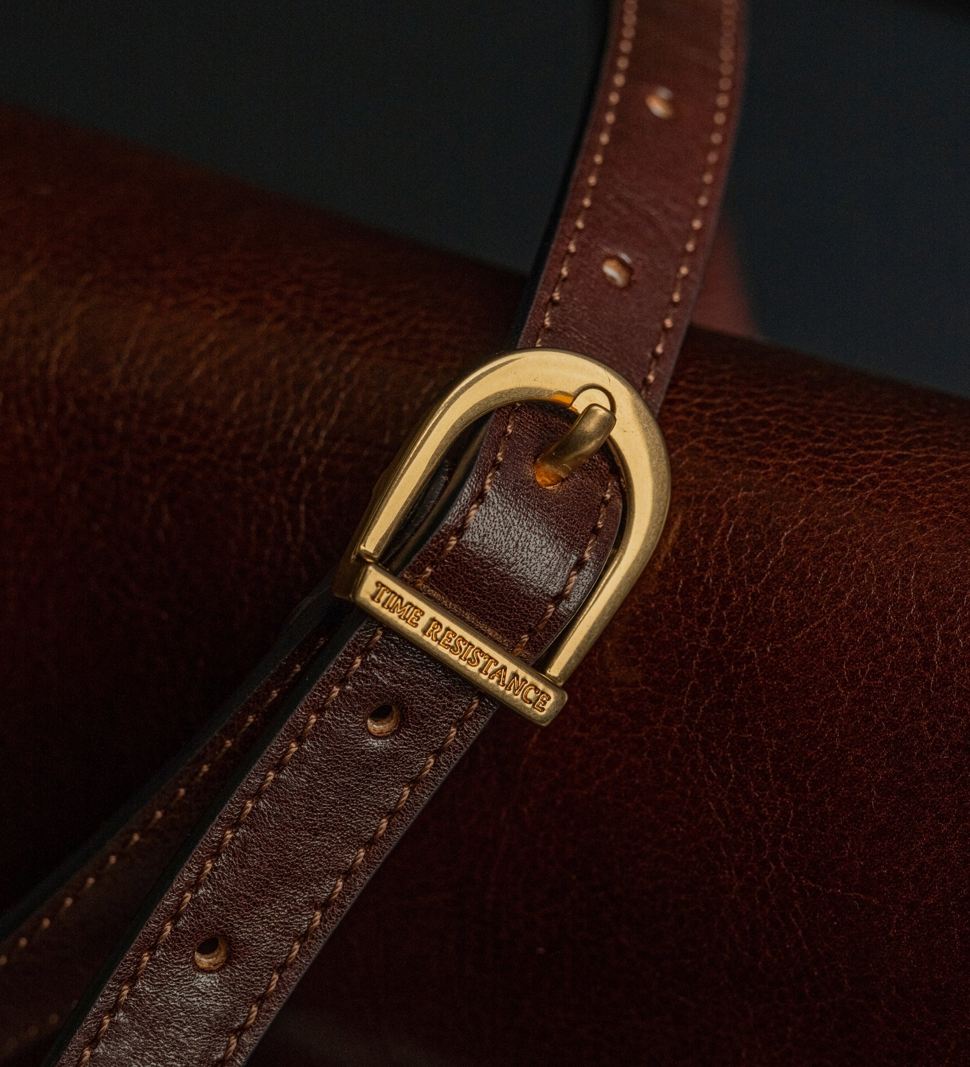 Saddle bag i läder för dam - Women In Love